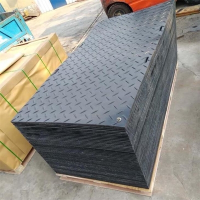 4x8ft屋外の合成のPlasticeのHDPEの道は地上の保護マットをめっきする