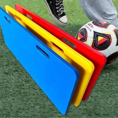 サッカーの訓練のための高密度ポリエチレンの折りたたみのサッカーの反動の壁板