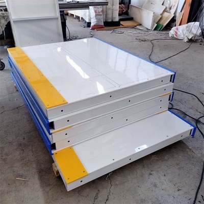 鉄骨フレームが付いているプラスチック スケート リンクの塀のHDPEのホッケーのDasher板蹴り版