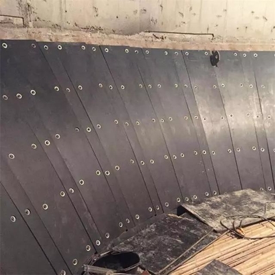 黒い火力発電所によって霧状にされるUHMWPEの石炭燃料庫ポリマー ライニング板